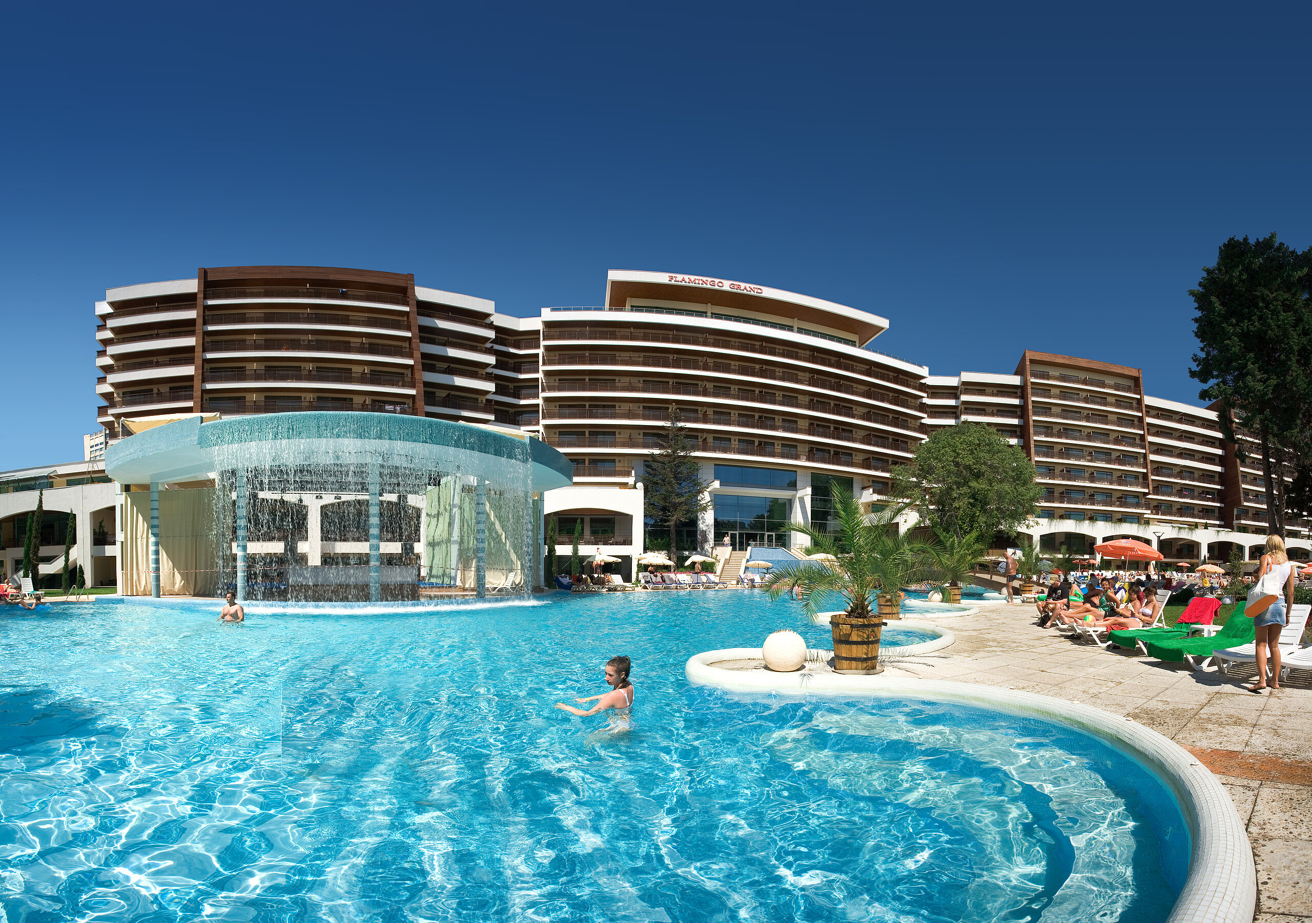 Flamingo Grand Hotel Außenansicht